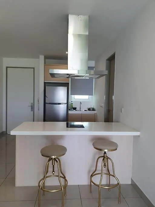 Appartamento Southbay Seaview Condo A10 #10Minqueensbay #15Minspice Bayan Lepas